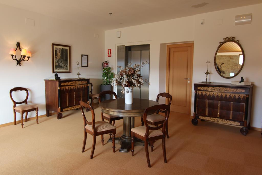 Hostal Palouet De Segarra 외부 사진